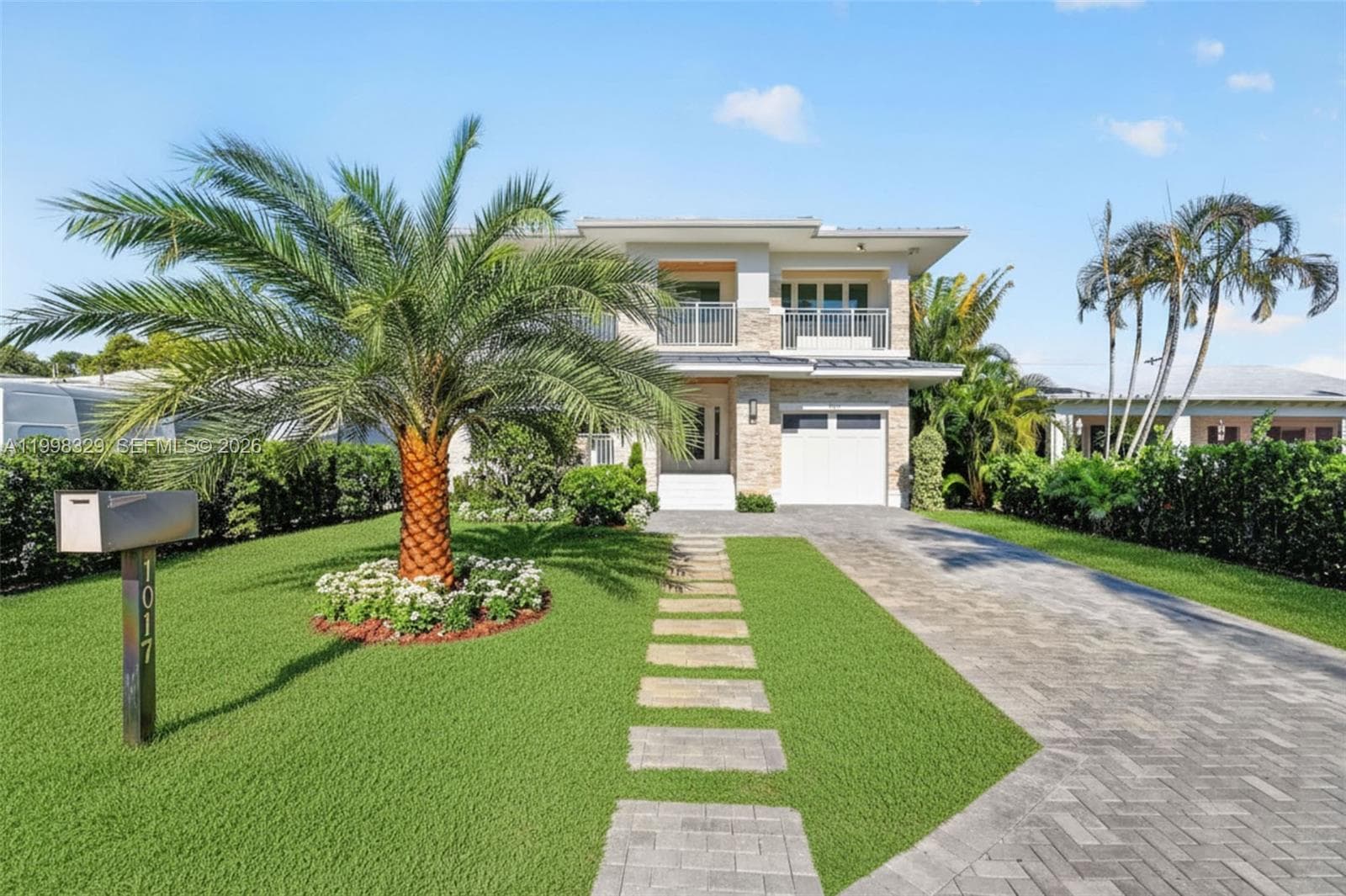 1017 S Palmway, Lake Worth, FL 33460 — zdjęcie 2