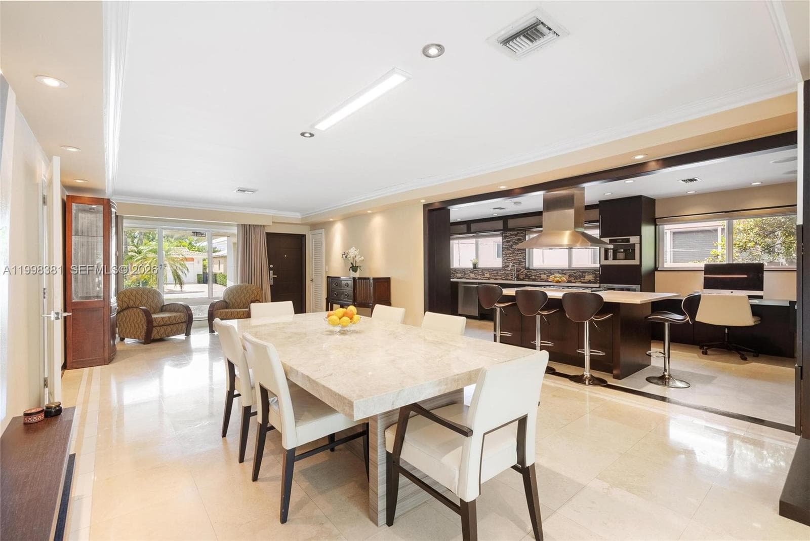 9141 Abbott Ave, Surfside, FL 33154 — zdjęcie 3