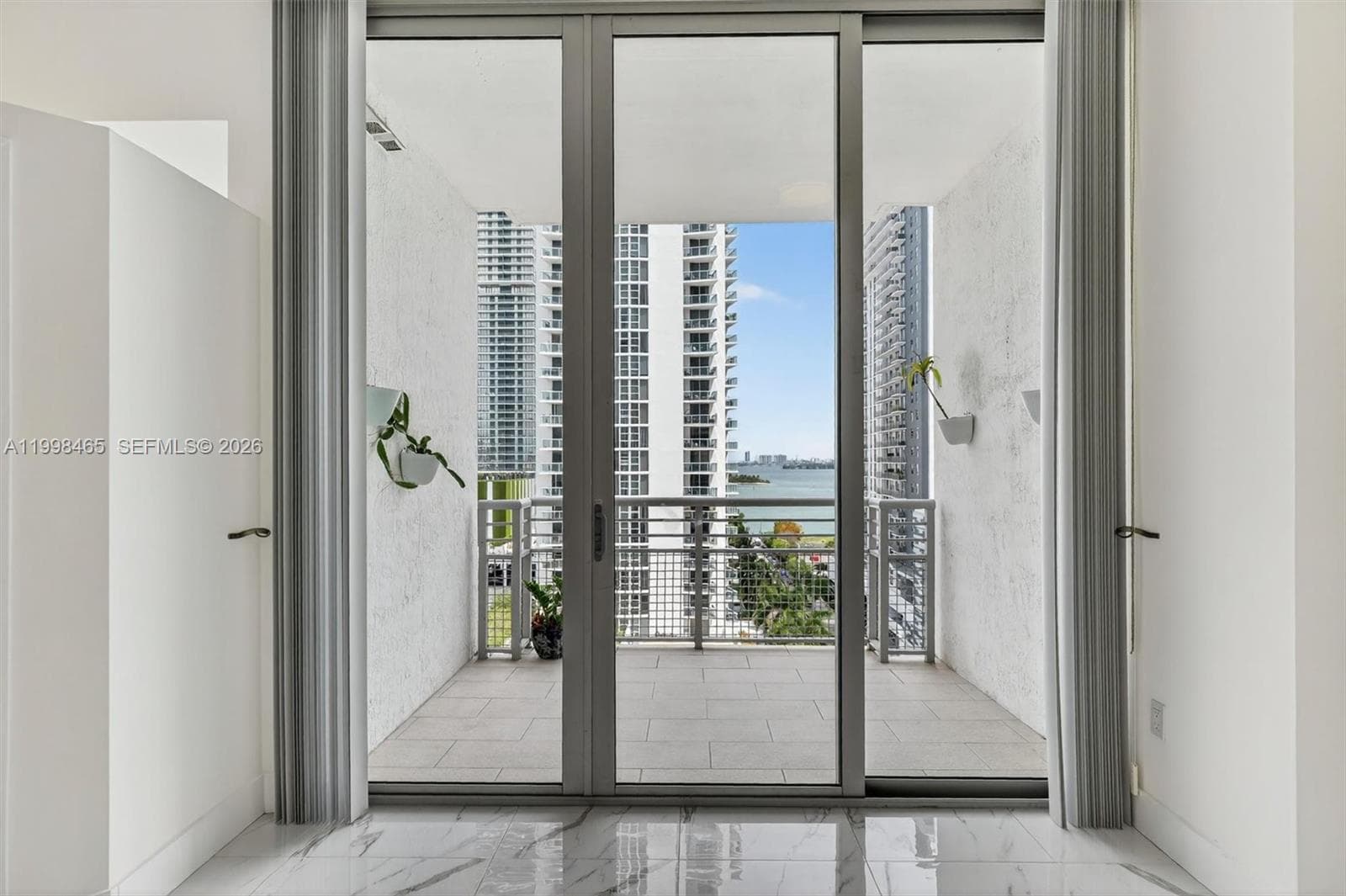 2200 NE 4th Ave # 1003, Miami, FL 33137 — zdjęcie 3