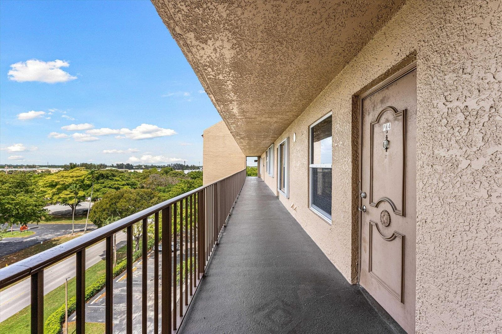 4570 NW 18th Avenue # 704, Deerfield Beach, FL 33064 — zdjęcie 2