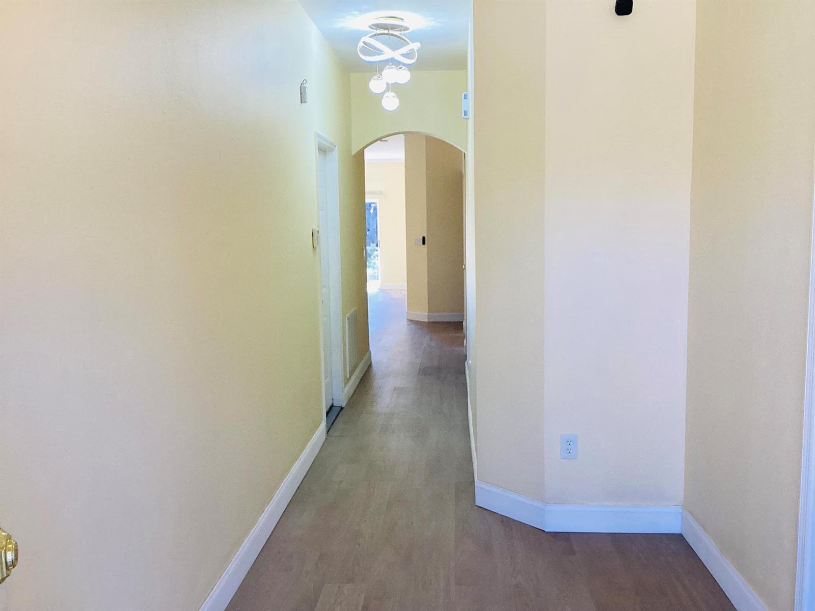 3809 N Whittier Street, Tampa, FL 33619 — zdjęcie 3