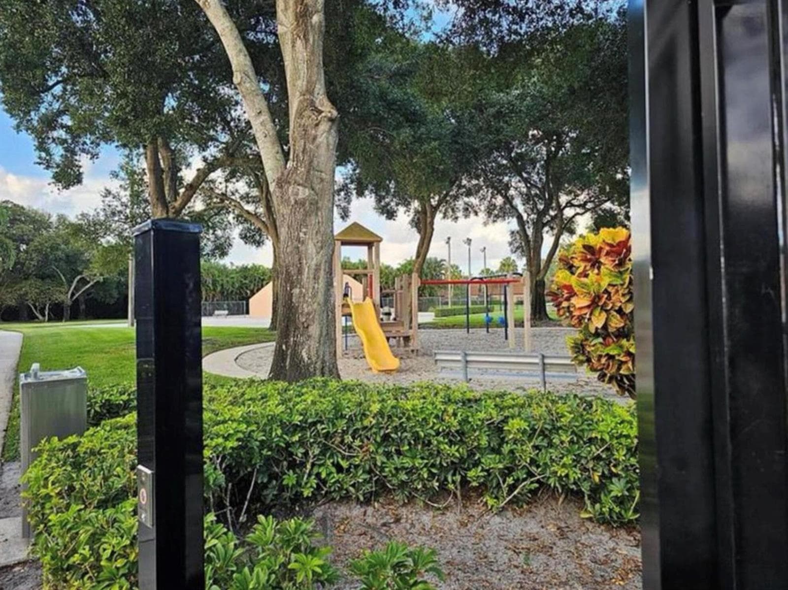 197 Charter Way, West Palm Beach, FL 33407 — zdjęcie 5