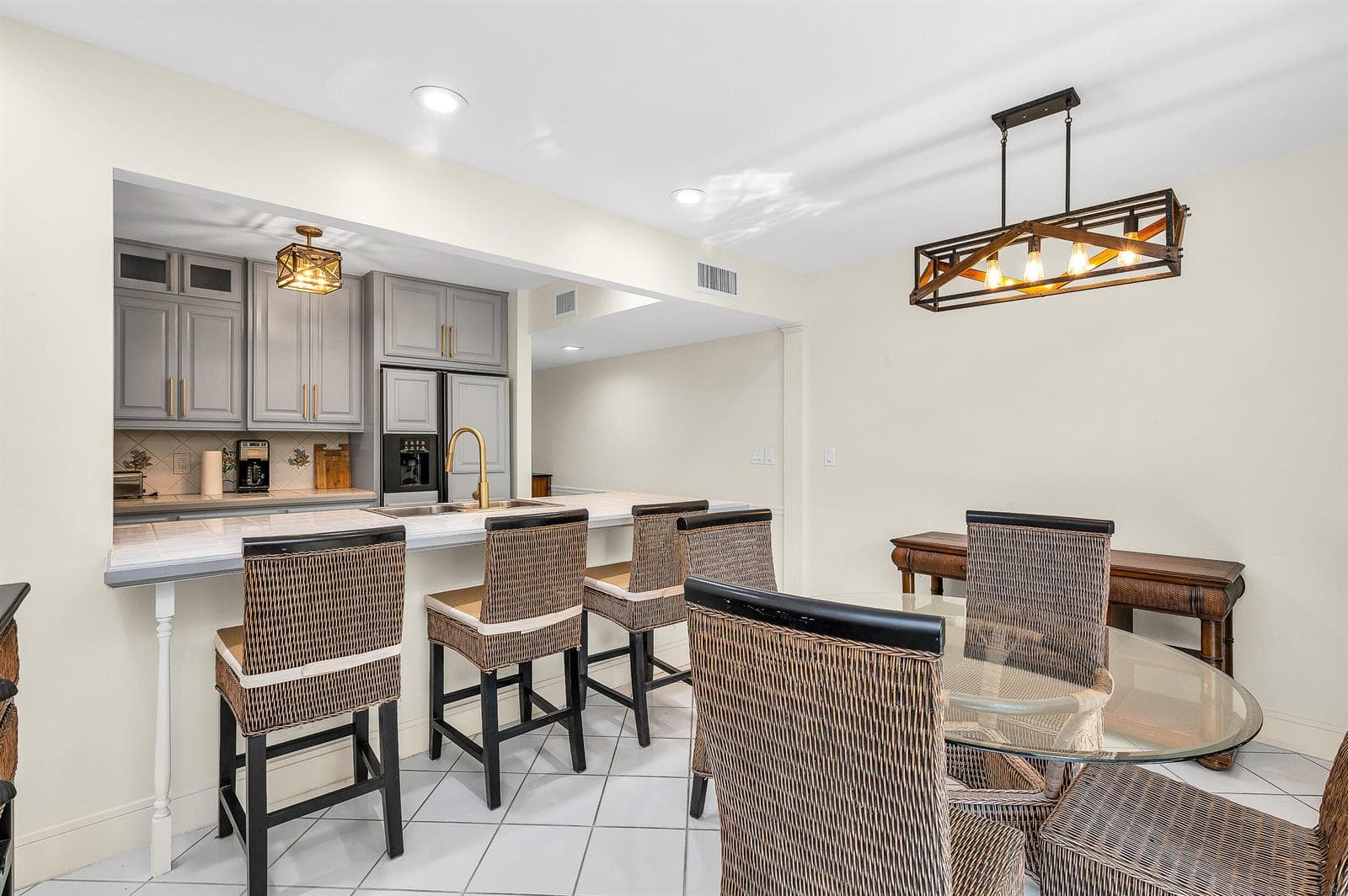 584 SE 20th Avenue # 2, Deerfield Beach, FL 33441 — zdjęcie 2