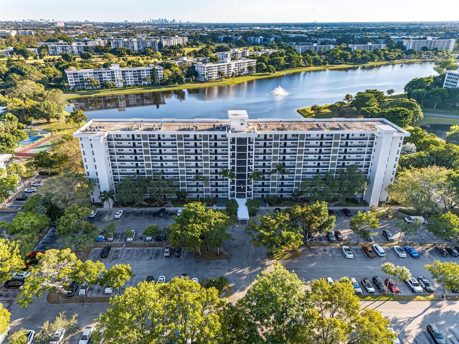 2900 N Course Drive # 607, Pompano Beach, FL 33069 — zdjęcie 4