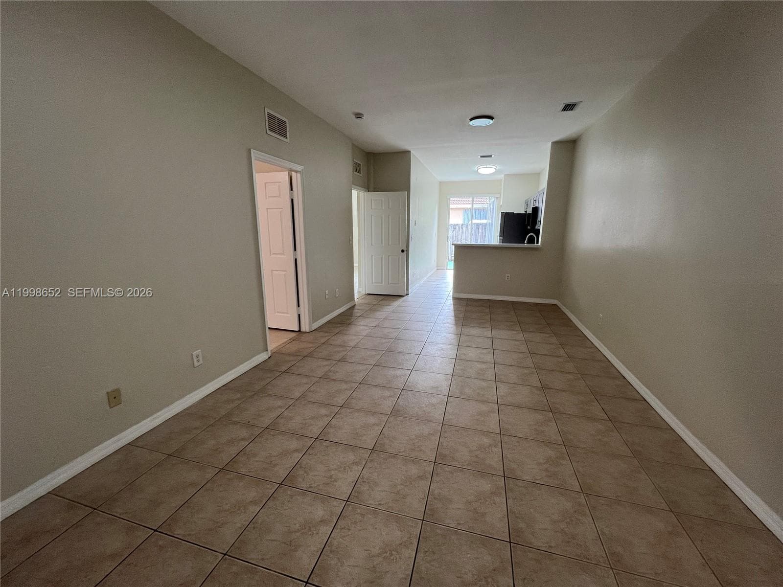85 SW 16 AV # ., Homestead, FL 33030 — zdjęcie 2