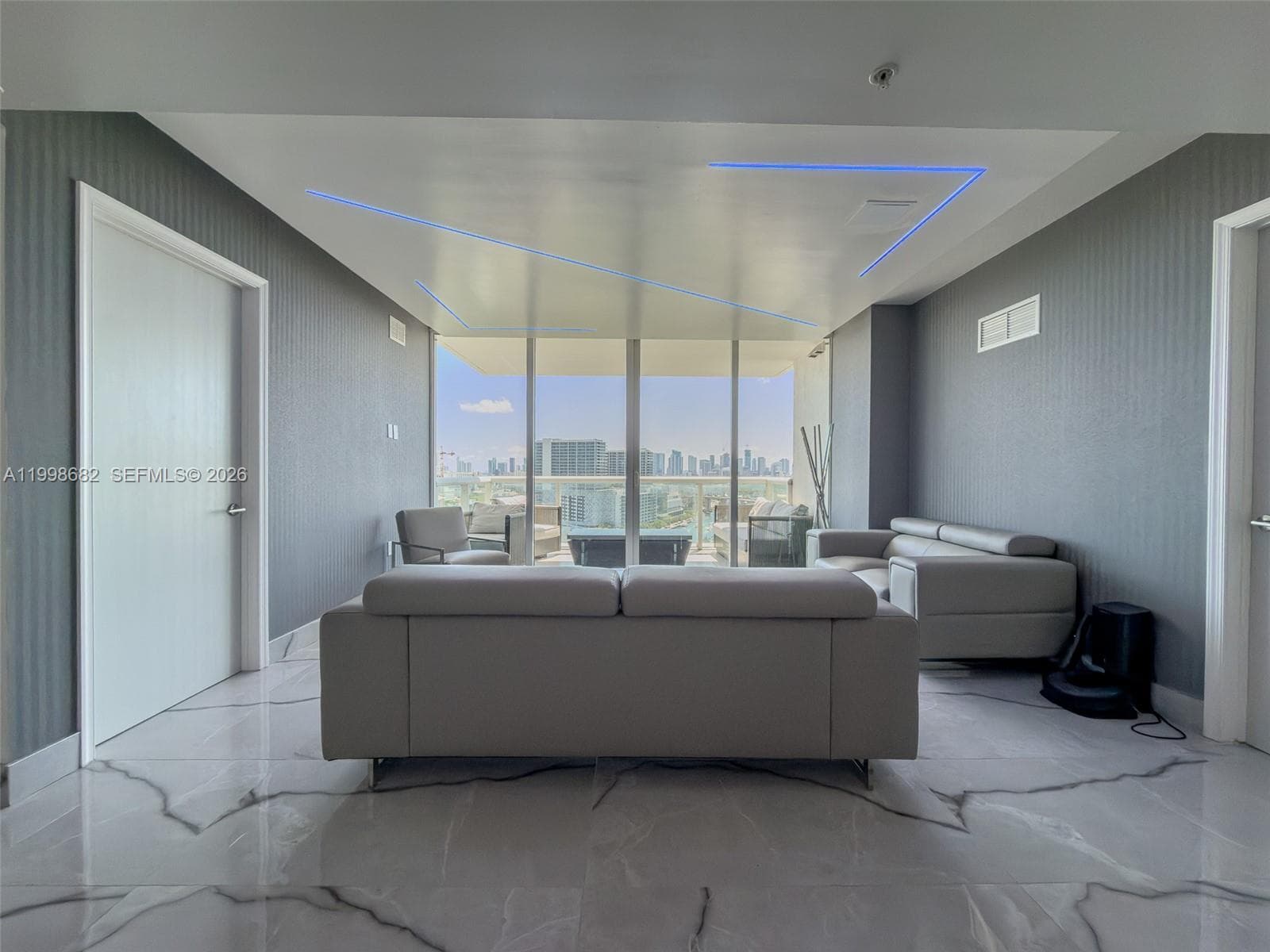 1861 NW S River Dr # 2308, Miami, FL 33125 — zdjęcie 5
