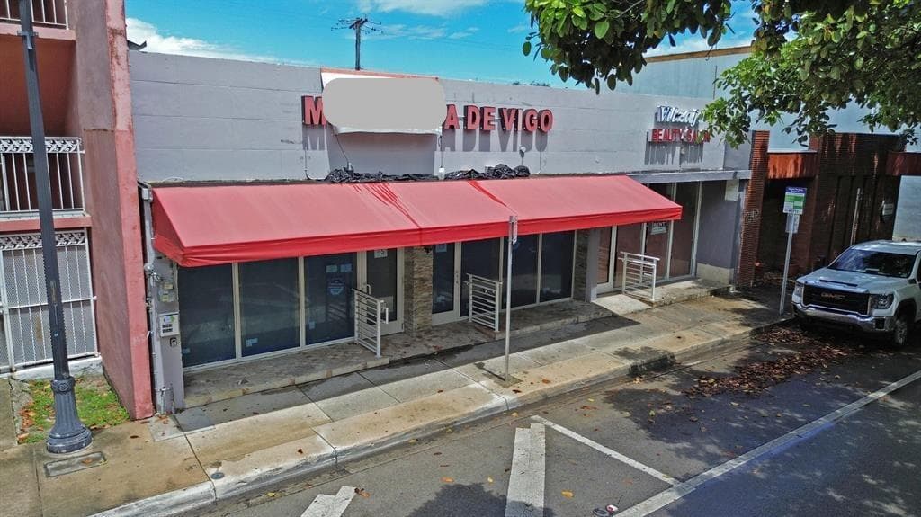 1365 SW 22nd Street, Miami, FL 33145 — zdjęcie 2