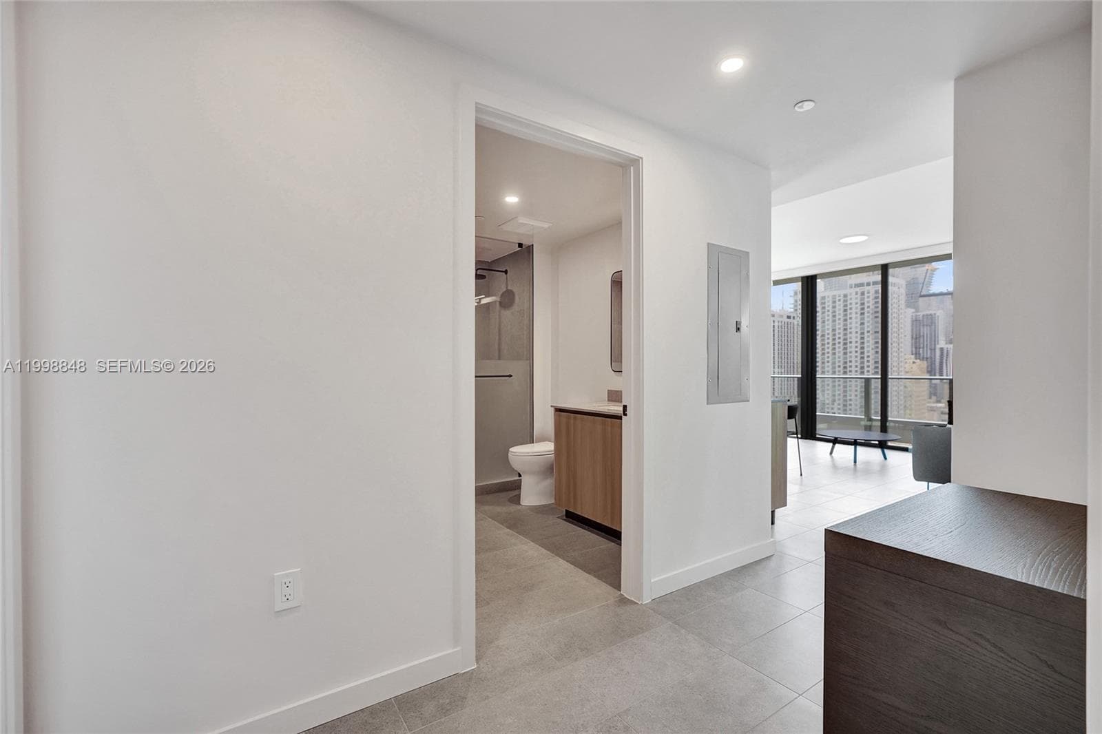 121 NE 5th ST # 2101, Miami, FL 33132 — zdjęcie 4