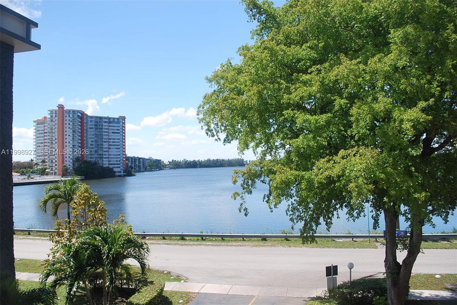 18707 NE 14th Ave # 733, Miami, FL 33179