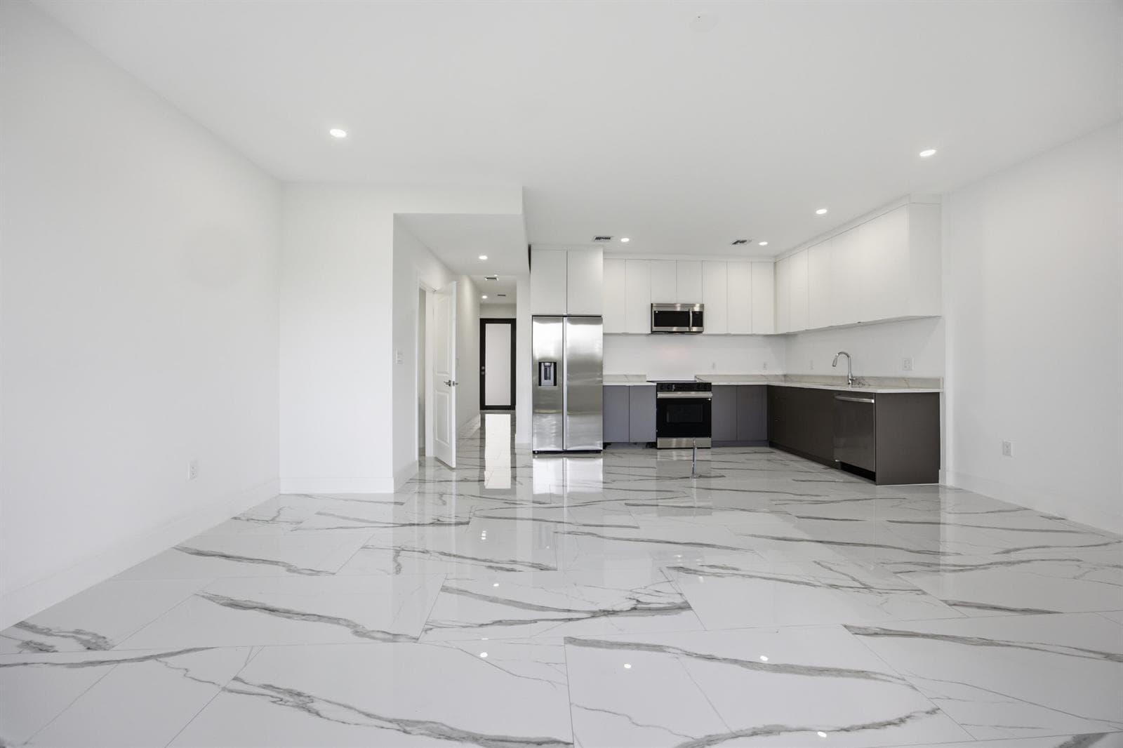 1544 NW 1st Avenue, Pompano Beach, FL 33060 — zdjęcie 5