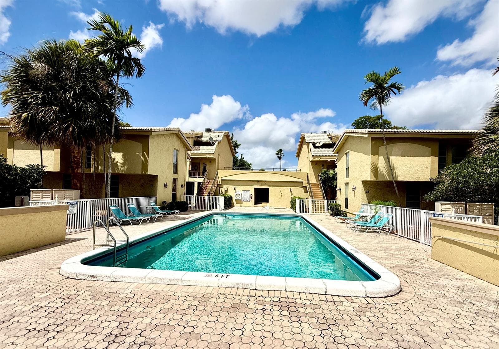 8401 W Sample Road # 21, Coral Springs, FL 33065 — zdjęcie 2