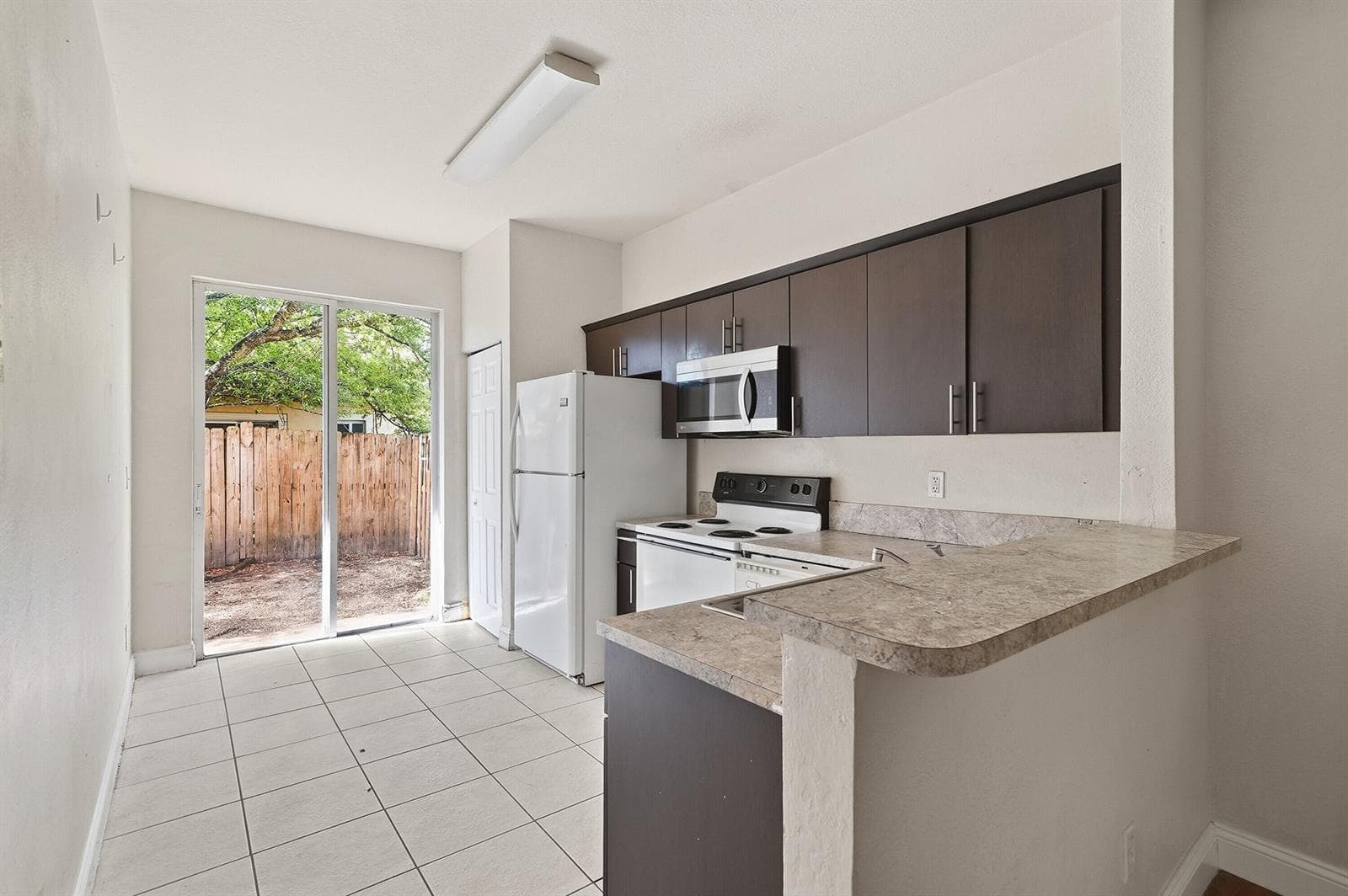 1584 SW 2nd Street, Homestead, FL 33030 — zdjęcie 2