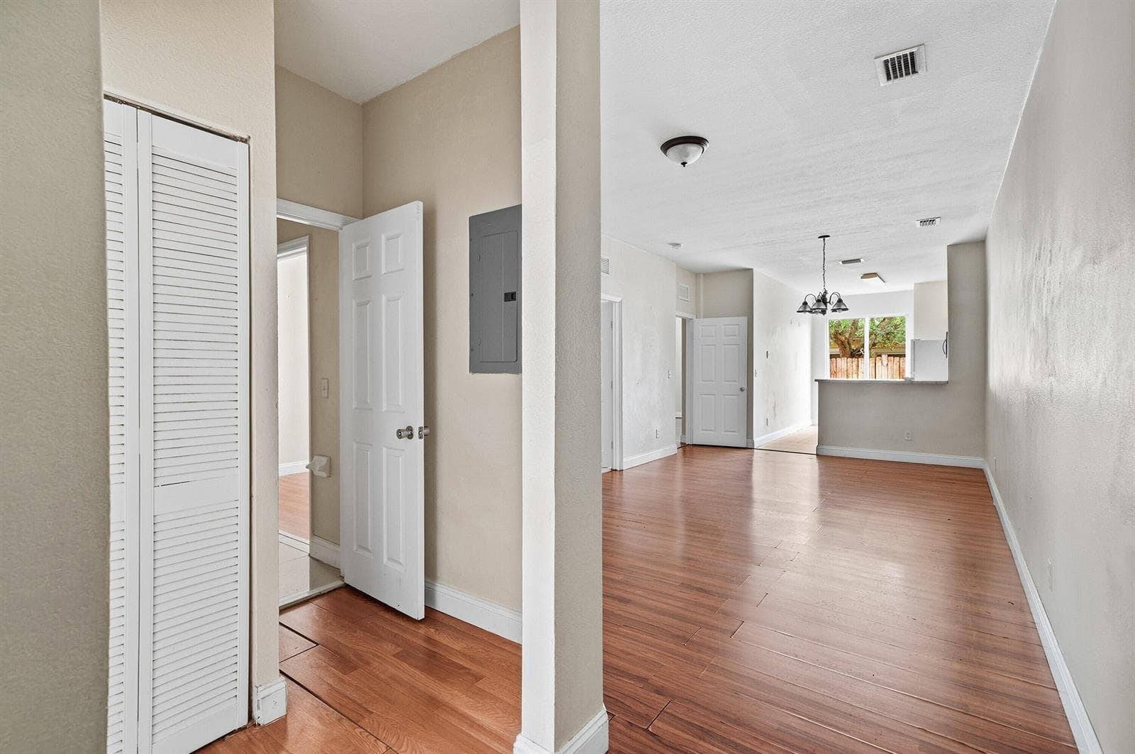1584 SW 2nd Street, Homestead, FL 33030 — zdjęcie 5