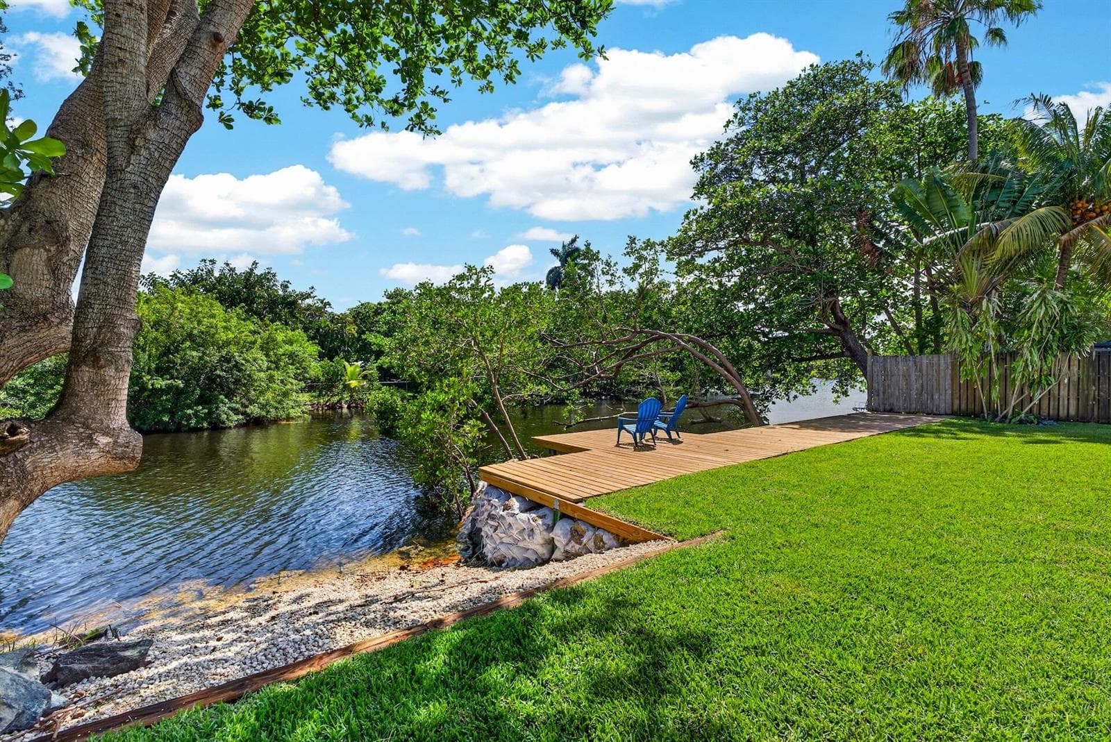 648 NW 30th Court, Wilton Manors, FL 33311 — zdjęcie 2
