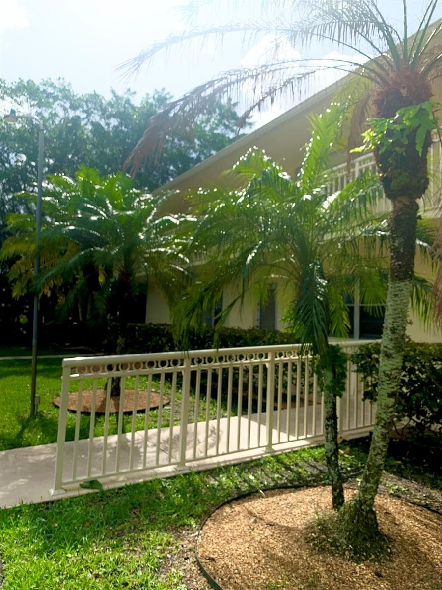 96 Hastings F, West Palm Beach, FL 33417 — zdjęcie 2