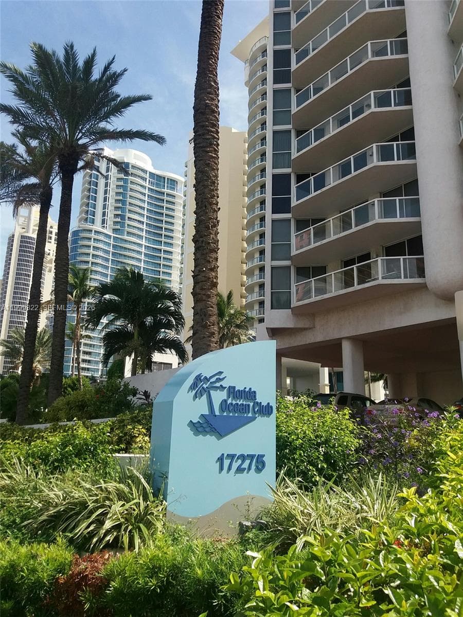 17275 Collins Ave # 801, Sunny Isles Beach, FL 33160