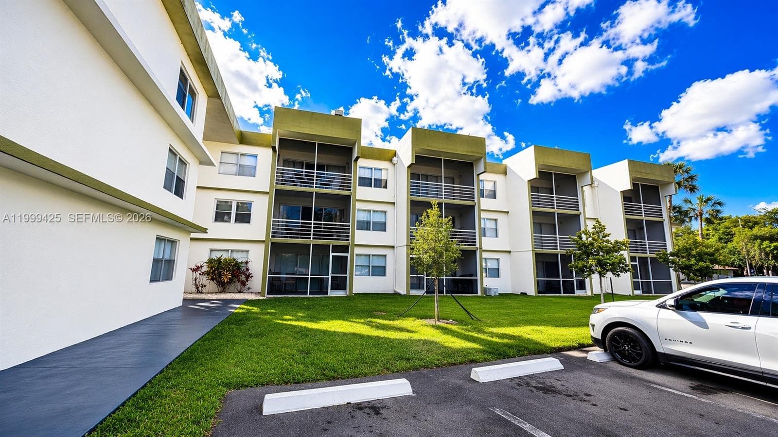 4255 N University Dr # 308, Sunrise, FL 33351
