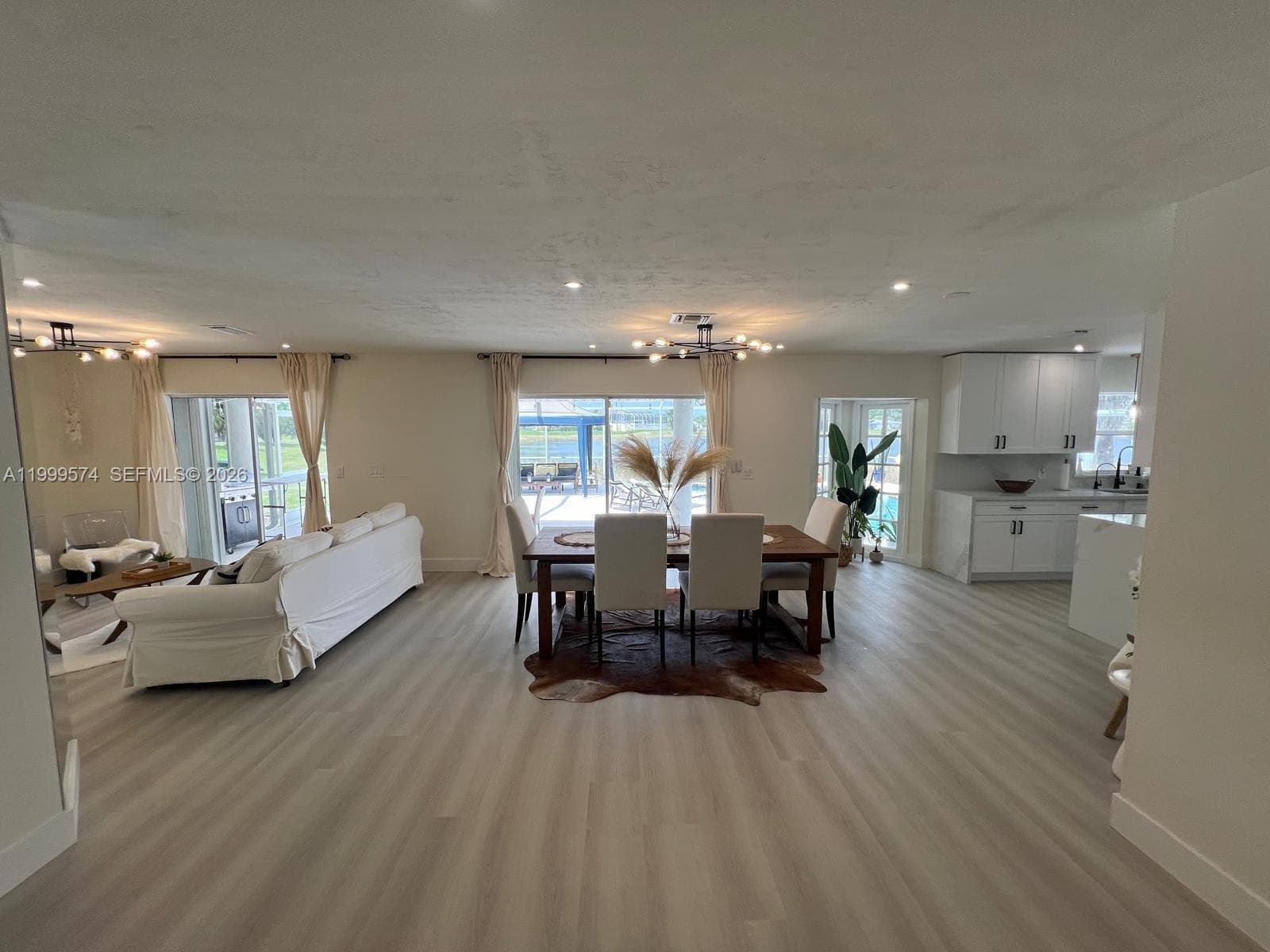 503 Jackson Ave, Lehigh Acres, FL 33972 — zdjęcie 5