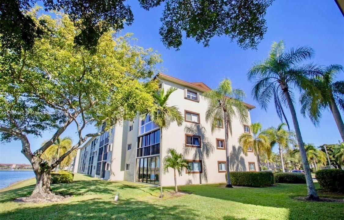 1400 SW 131st Way # 408q, Pembroke Pines, FL 33027 — zdjęcie 3