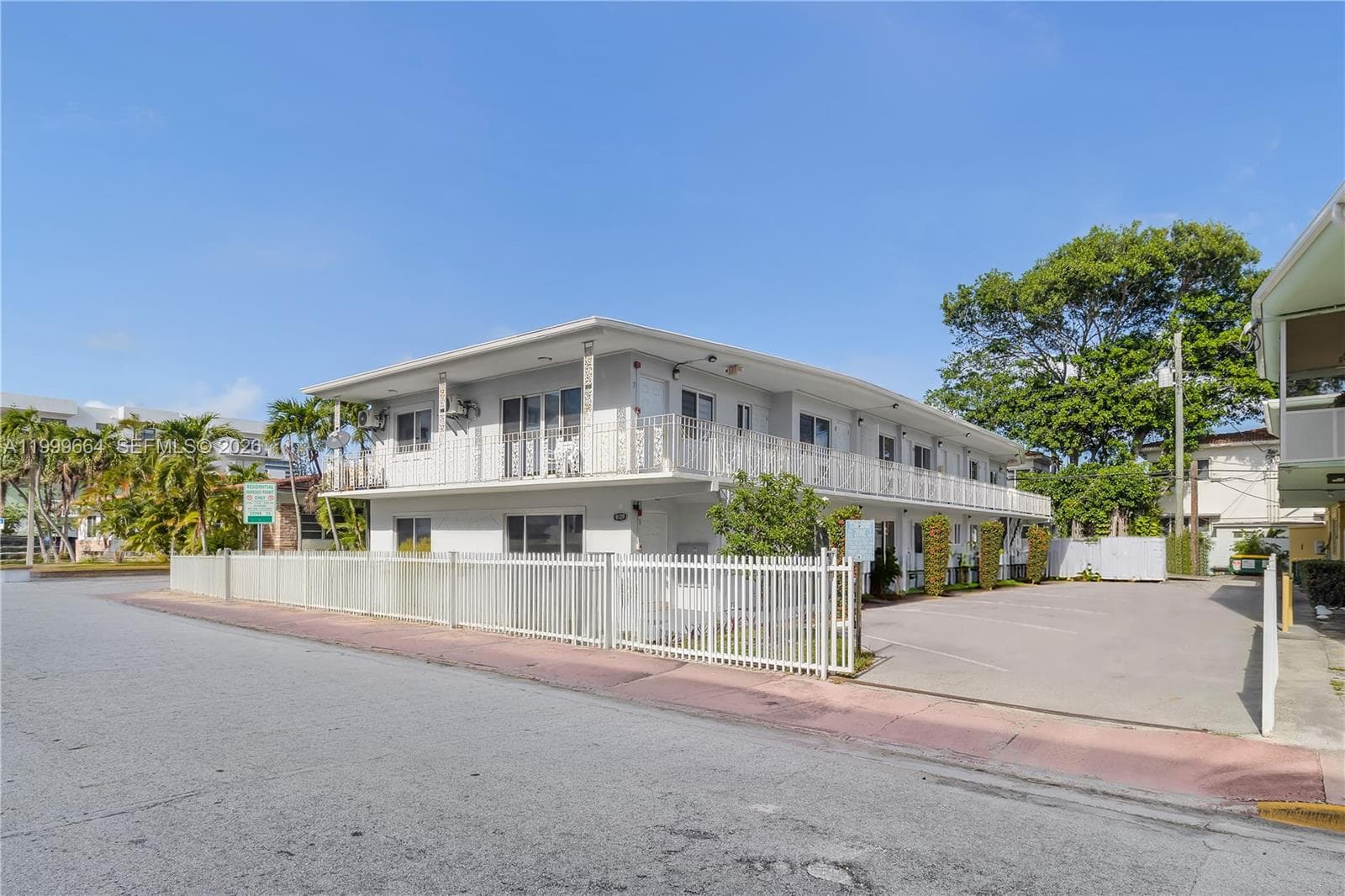 8129 Abbott Ave # 10, Miami Beach, FL 33141 — zdjęcie 3