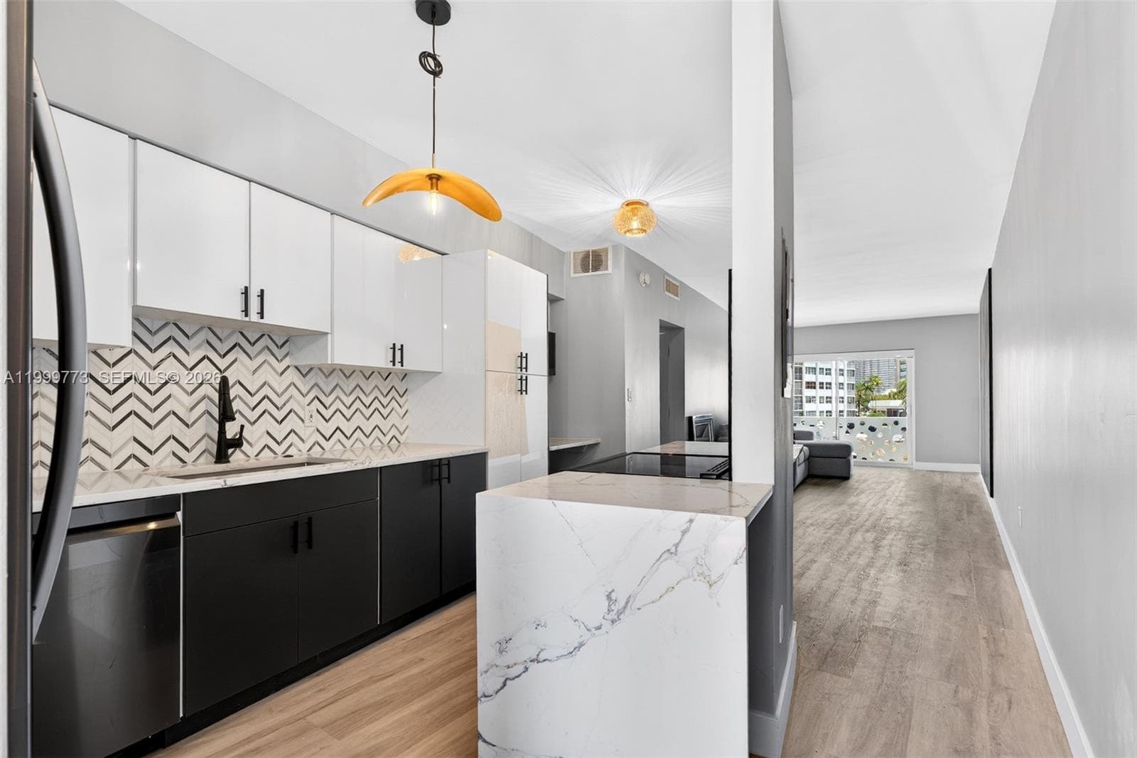 2500 Diana Dr # 216, Hallandale Beach, FL 33009 — zdjęcie 3