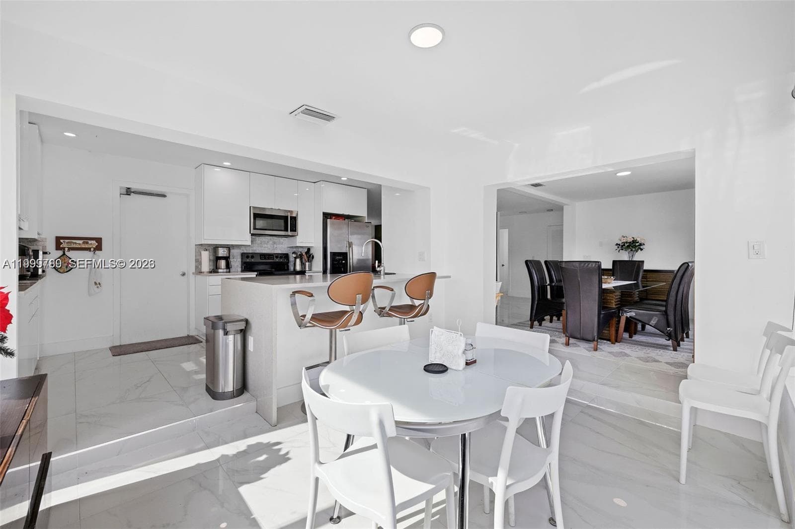 1086 NW 88th Way, Plantation, FL 33322 — zdjęcie 5