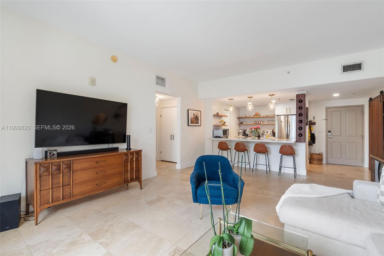 2650 SW 37th Ave # 406, Miami, FL 33133 — zdjęcie 2