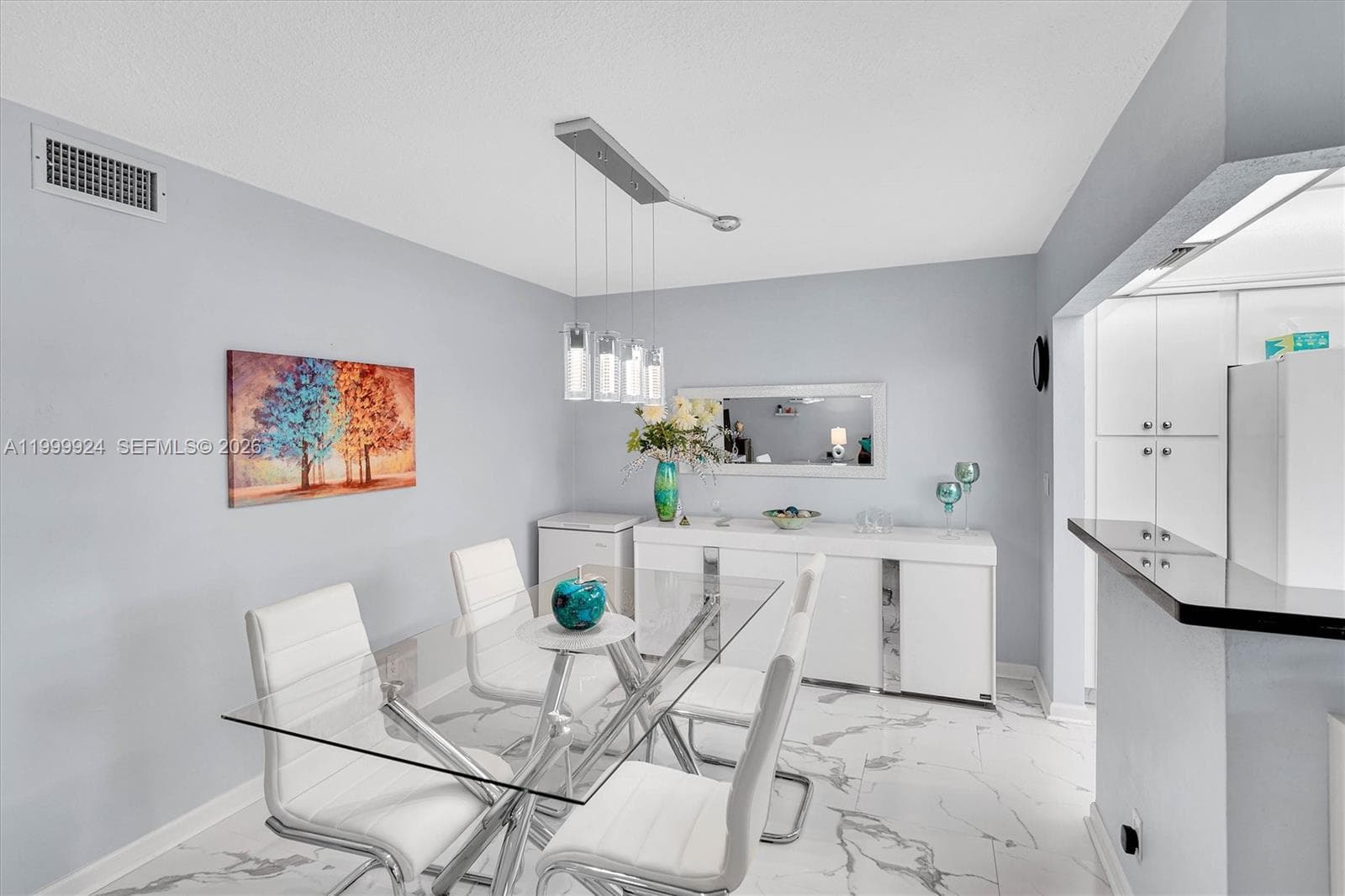 580 Egret Dr # 303, Hallandale Beach, FL 33009 — zdjęcie 5