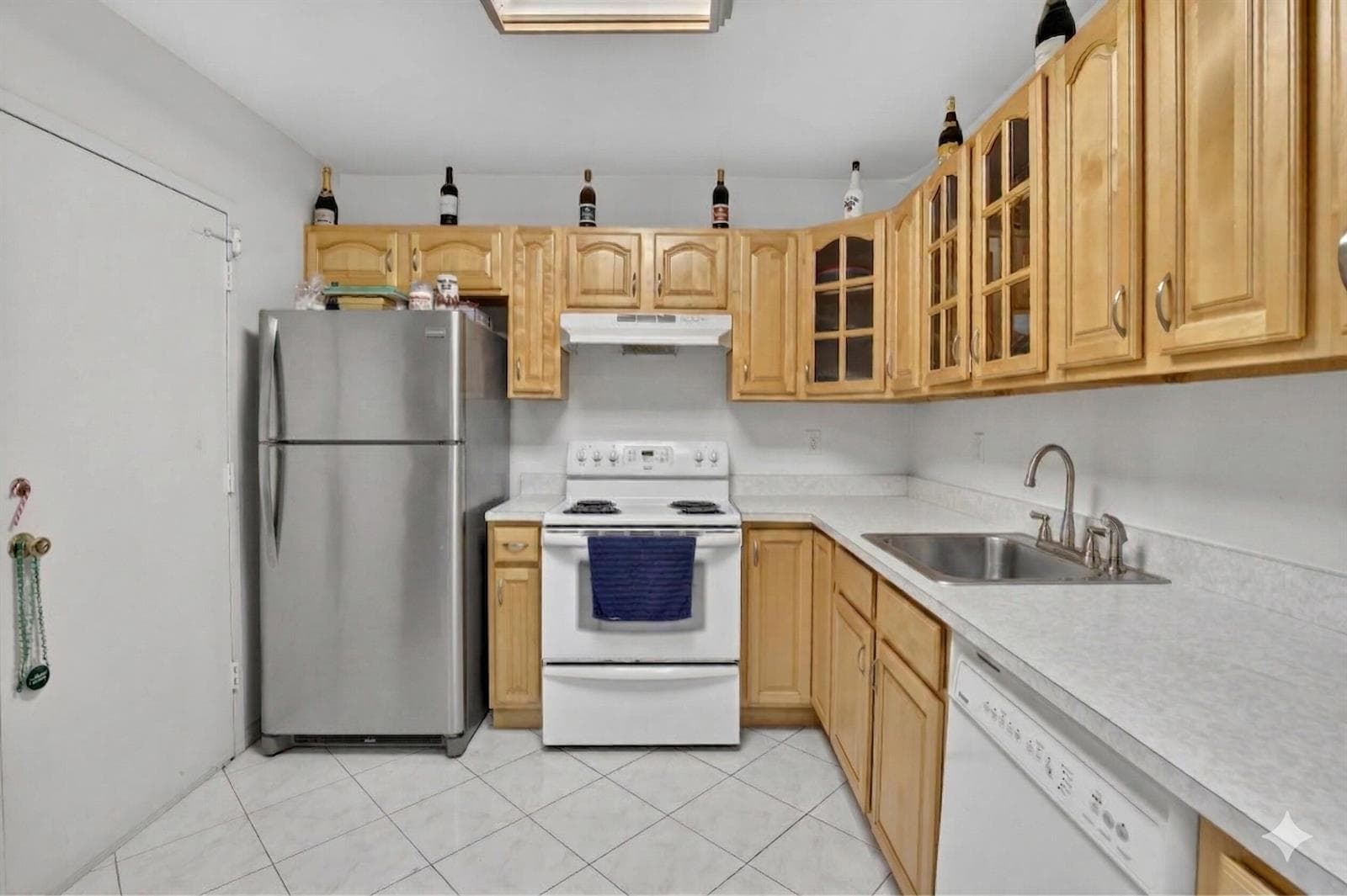 400 NE 12th Avenue # 405, Hallandale Beach, FL 33009 — zdjęcie 5