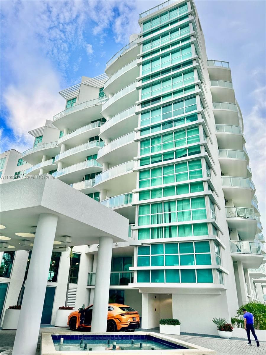 3131 NE 188th St # 2-1213, Aventura, FL 33180
