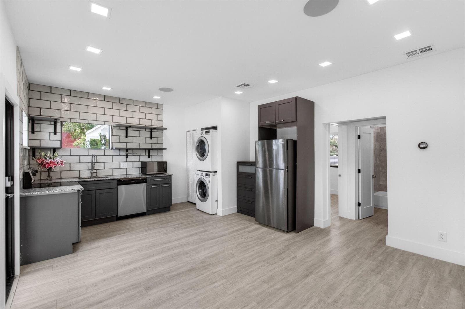 517 NW 1st Street, Delray Beach, FL 33444 — zdjęcie 3