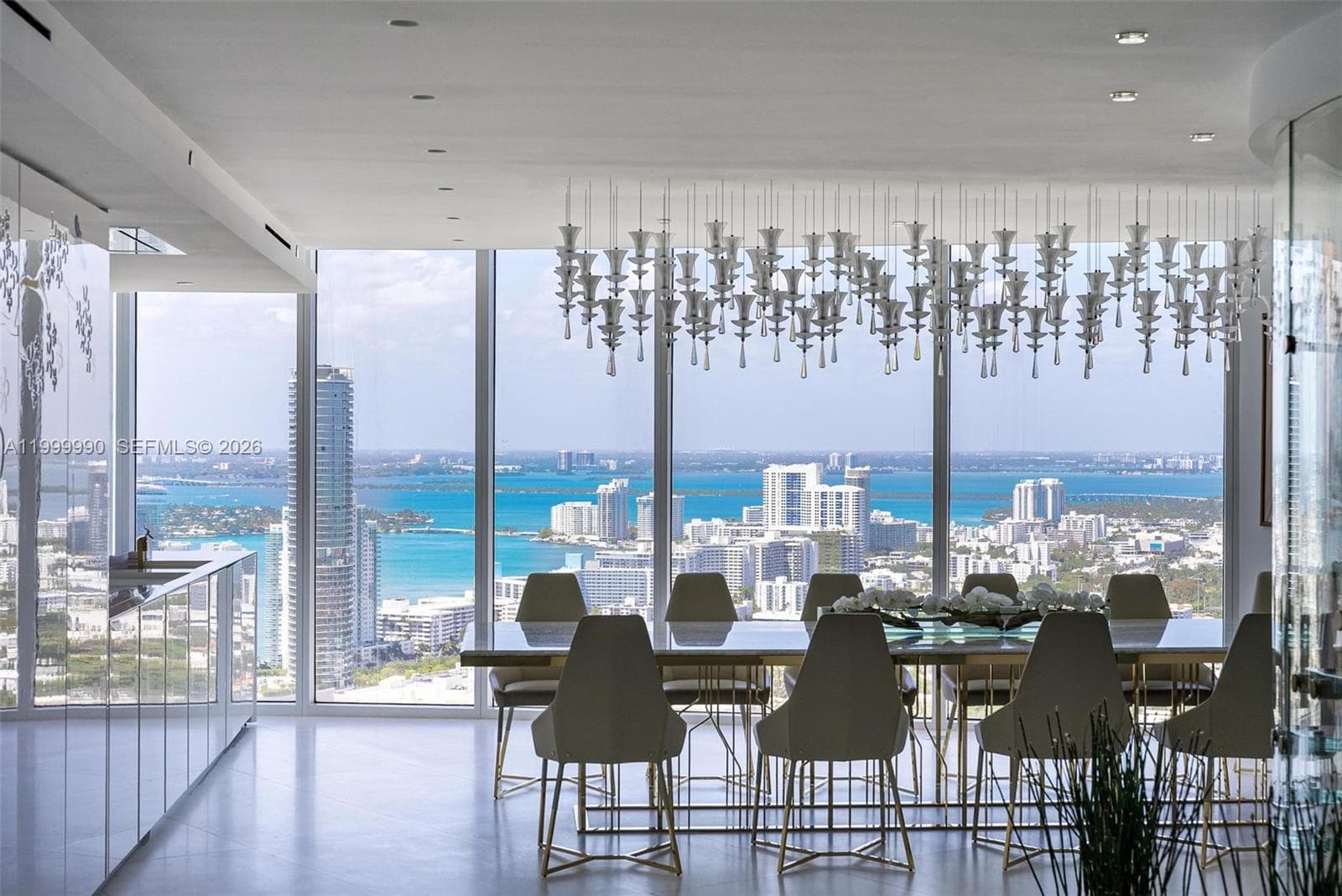 300 S Pointe Dr # PH-5, Miami Beach, FL 33139 — zdjęcie 5