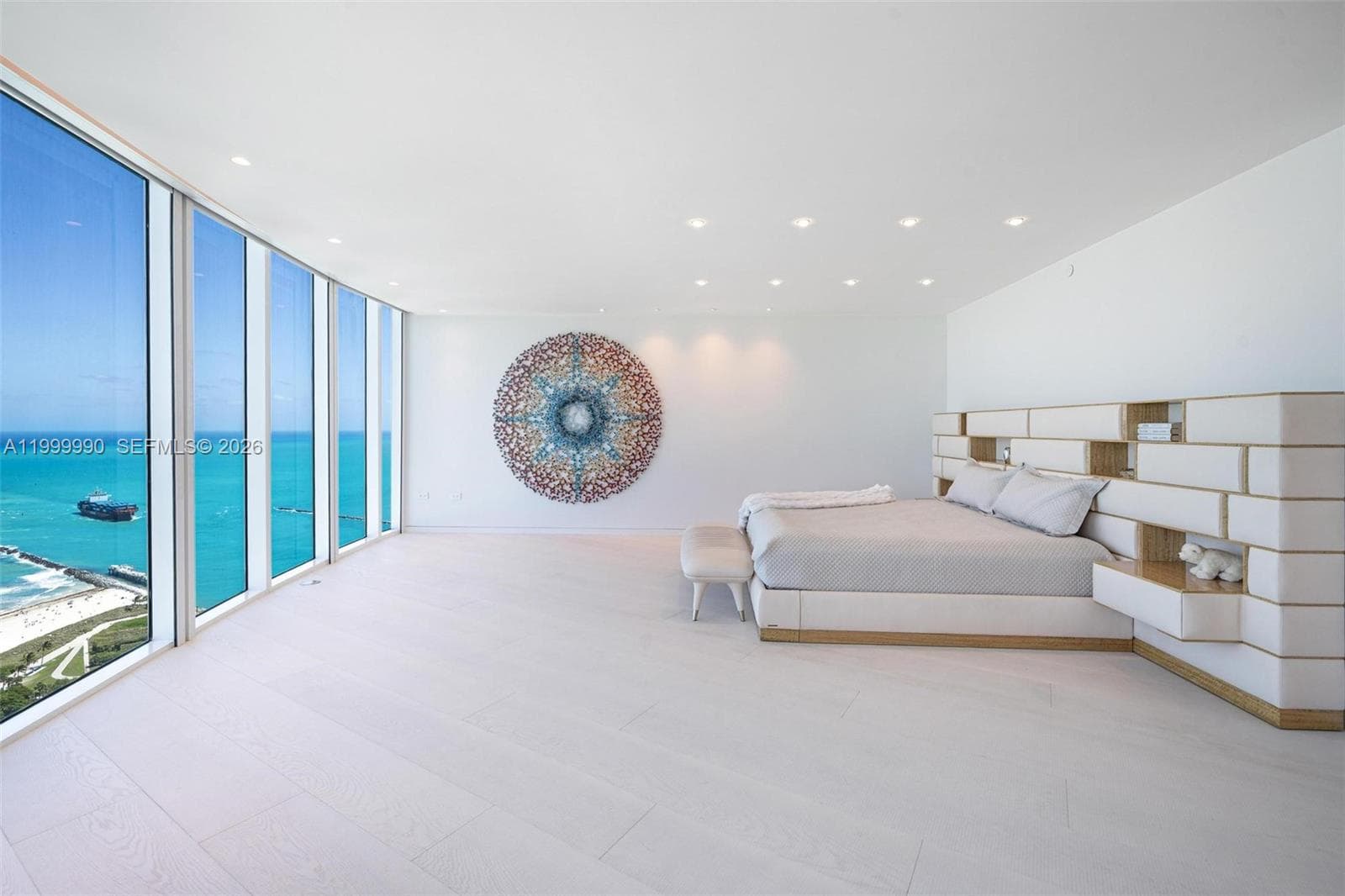 300 S Pointe Dr # PH-5, Miami Beach, FL 33139 — zdjęcie 4