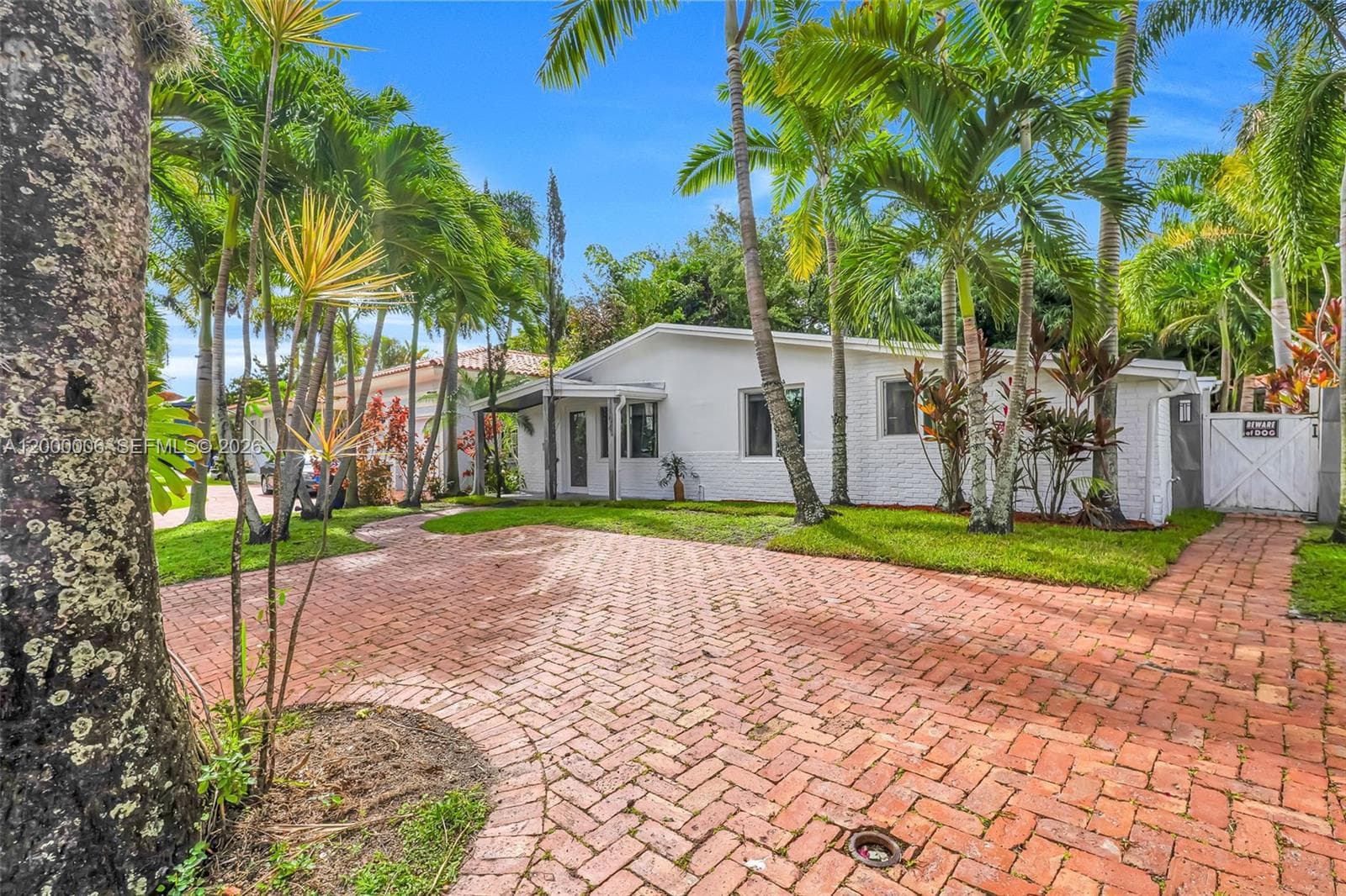 1104 NE 85th St, Miami, FL 33138 — zdjęcie 5