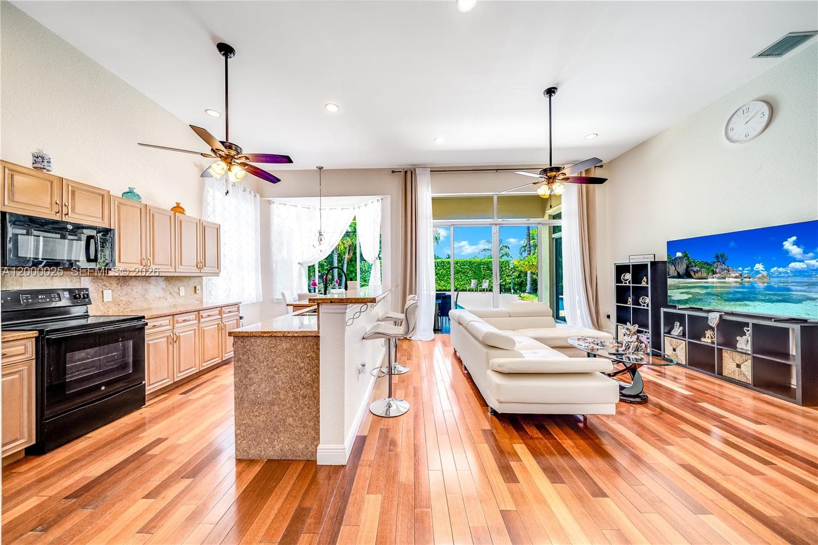 1241 S 13th Ave, Hollywood, FL 33019 — zdjęcie 2