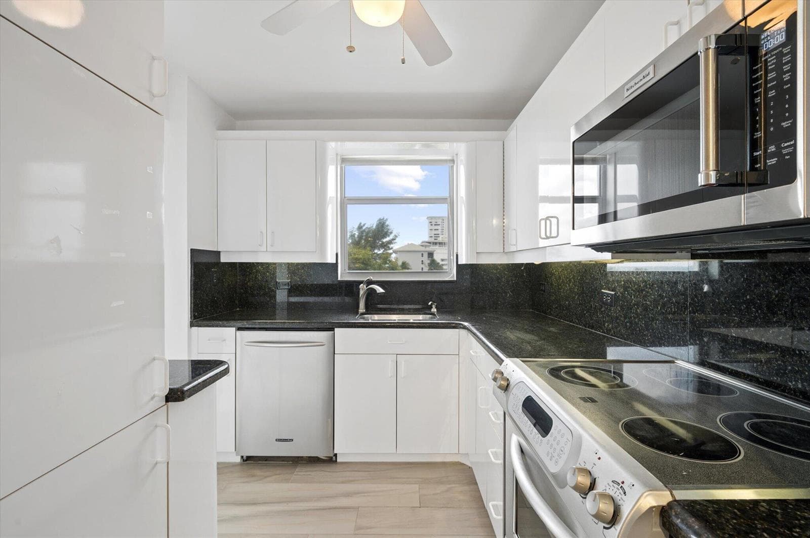 1010 S Ocean Boulevard # 501, Pompano Beach, FL 33062 — zdjęcie 5