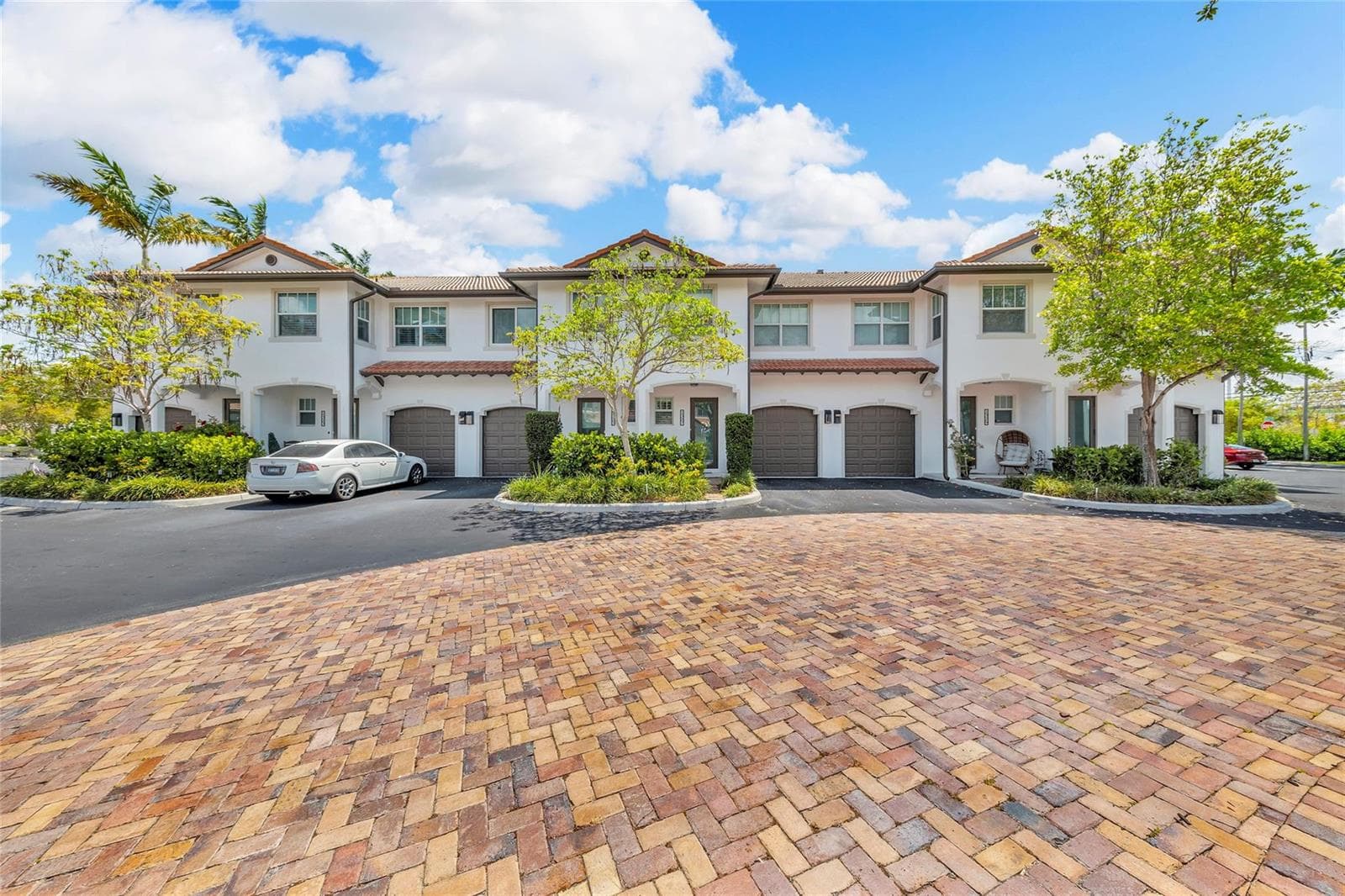 1327 SE 3rd Avenue, Pompano Beach, FL 33060 — zdjęcie 2