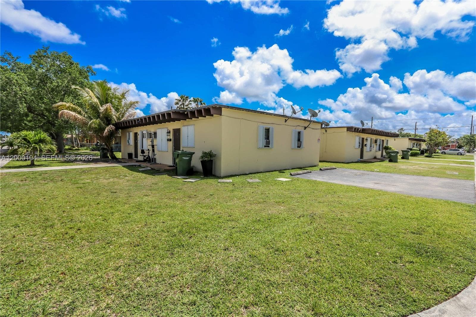 720 SW 6th St, Homestead, FL 33030 — zdjęcie 2