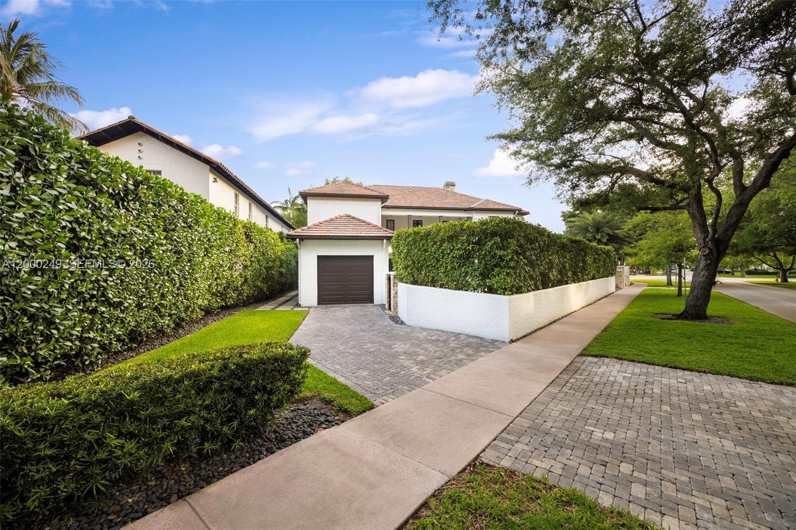475 Amalfi Ave, Coral Gables, FL 33146 — zdjęcie 3