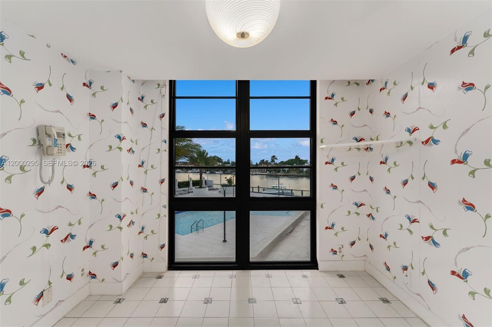 5500 Collins Ave # 304, Miami Beach, FL 33140 — zdjęcie 5
