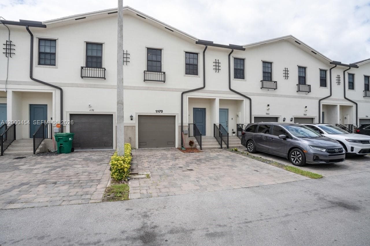 1170 SW 7th Ct, Florida City, FL 33034 — zdjęcie 2