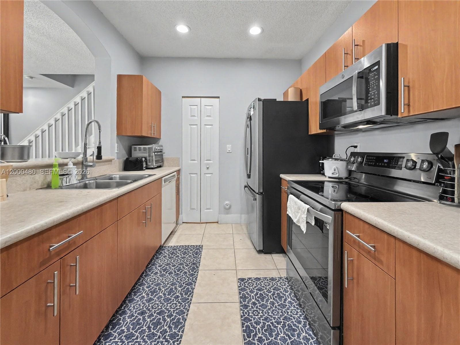 1033 NE 42nd Pl, Homestead, FL 33033 — zdjęcie 4