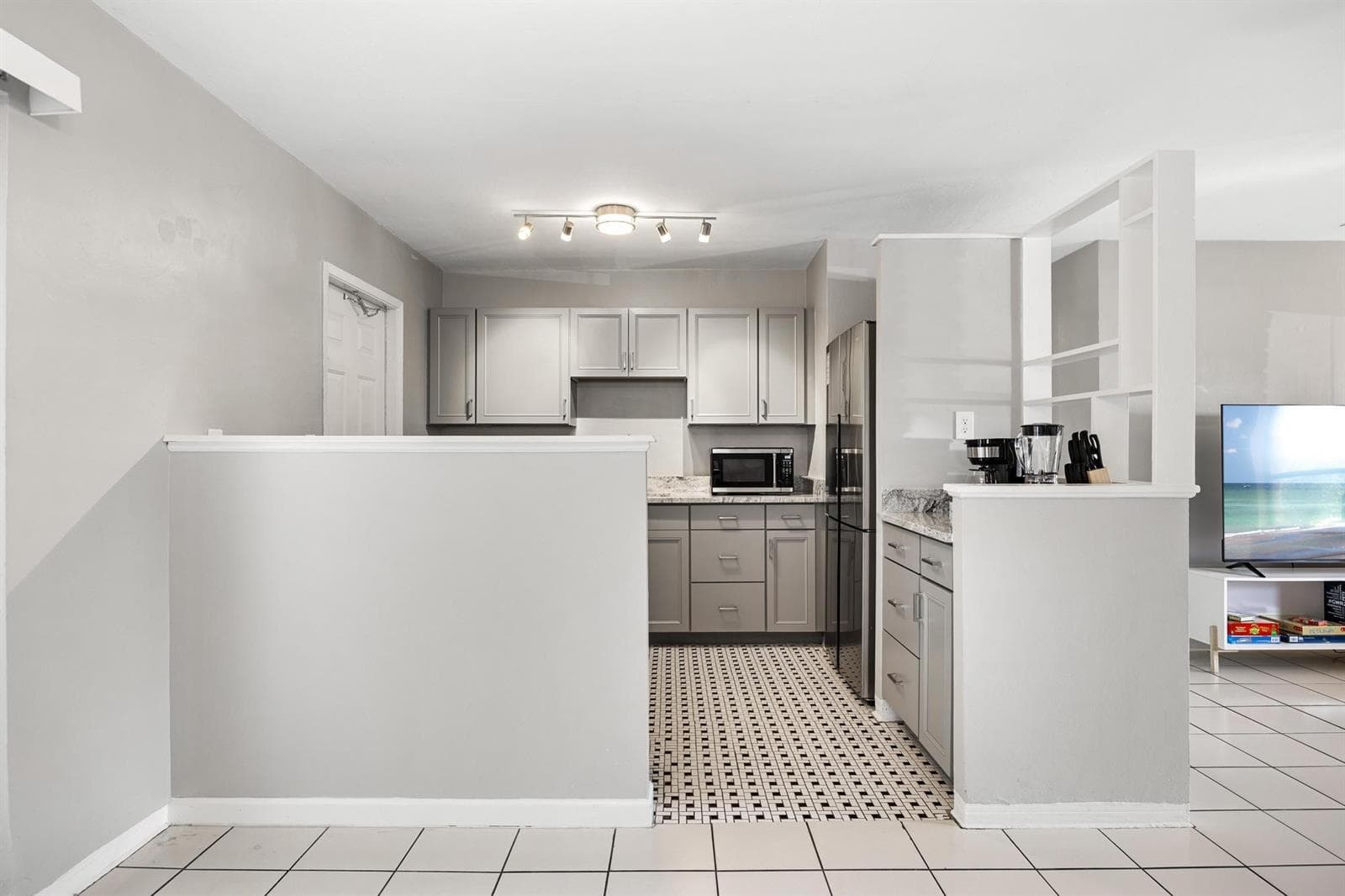 501 NW 30th Court, Wilton Manors, FL 33311 — zdjęcie 5