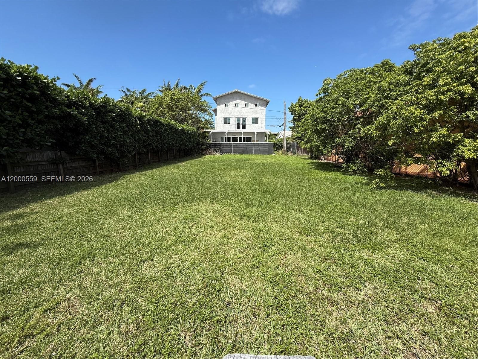 9308 Harding Ave, Surfside, FL 33154 — zdjęcie 3