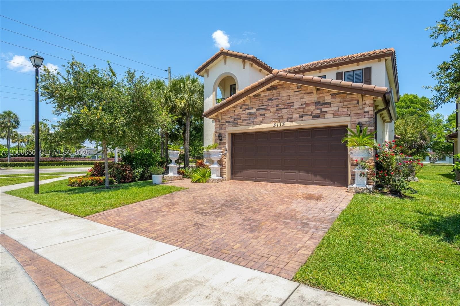 5113 NW 52nd St, Tamarac, FL 33319 — zdjęcie 2
