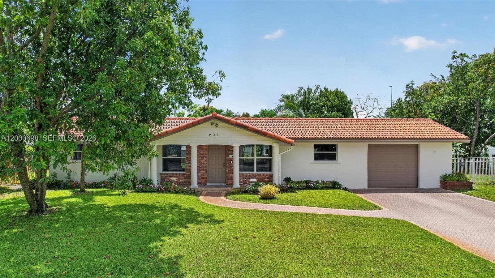 292 SW 52nd Ave, Plantation, FL 33317