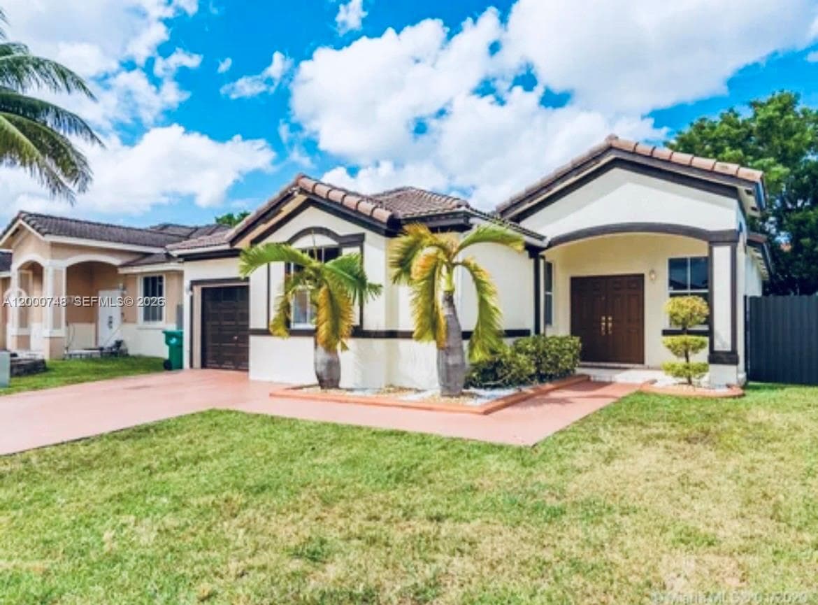 8135 NW 198th Ter, Hialeah, FL 33015 — zdjęcie 2