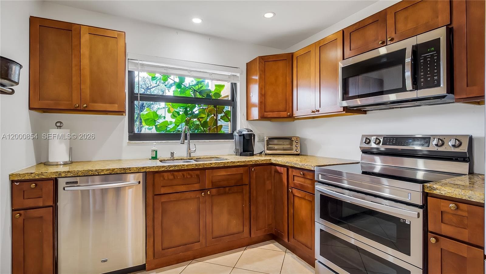 1541 NW 92nd Ave # 186, Pembroke Pines, FL 33024 — zdjęcie 2