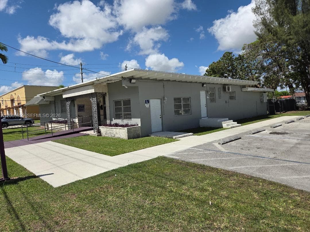 1400 NW 3rd Ave, Florida City, FL 33034