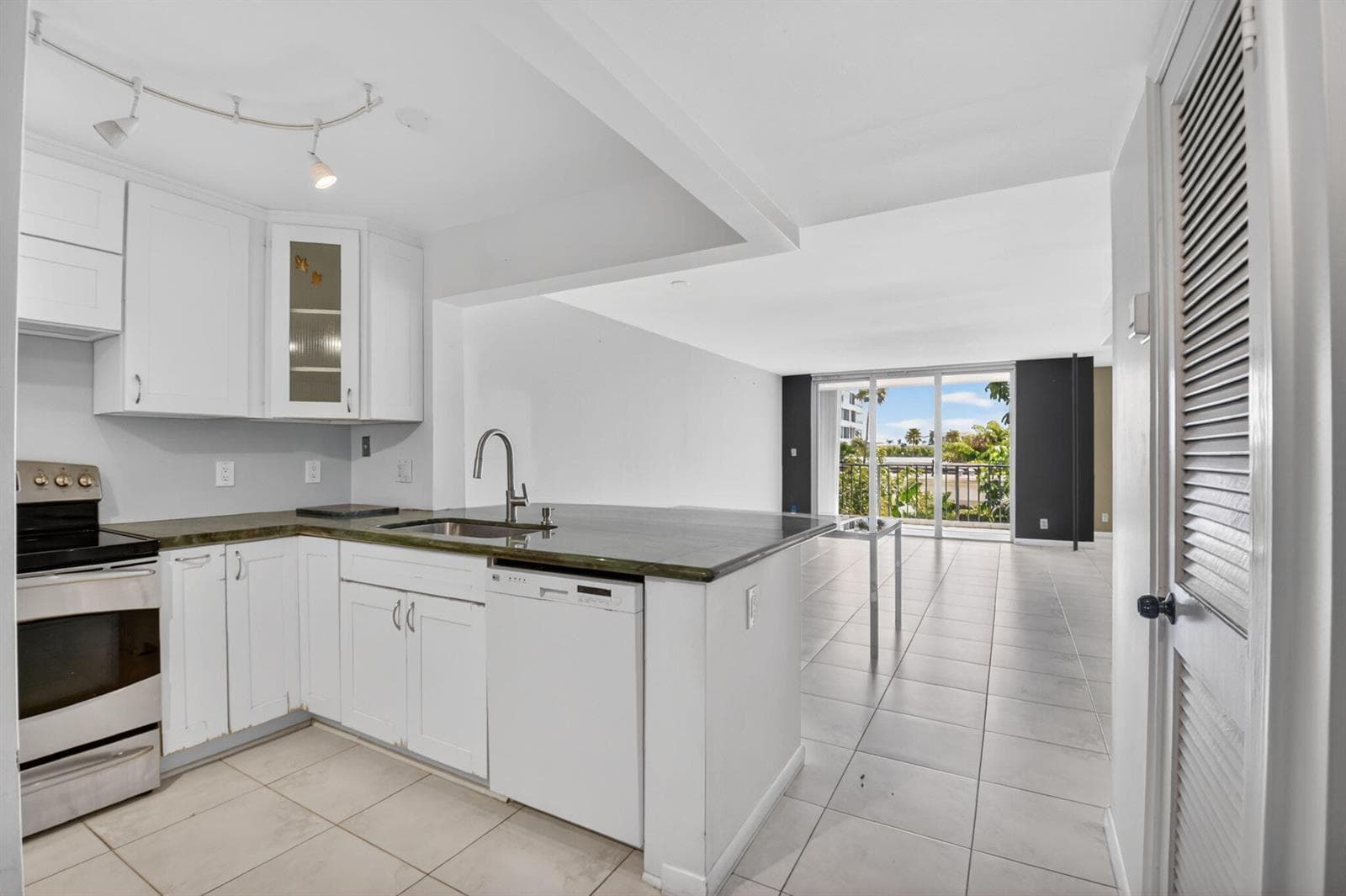 3581 S Ocean Boulevard # 3c, South Palm Beach, FL 33480 — zdjęcie 5